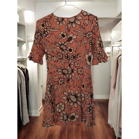 (50% OFF) NWT For Love & Lemons Ayla Laced Up Dress in Pink Print S MSRP $250 - Picture 8 of 8